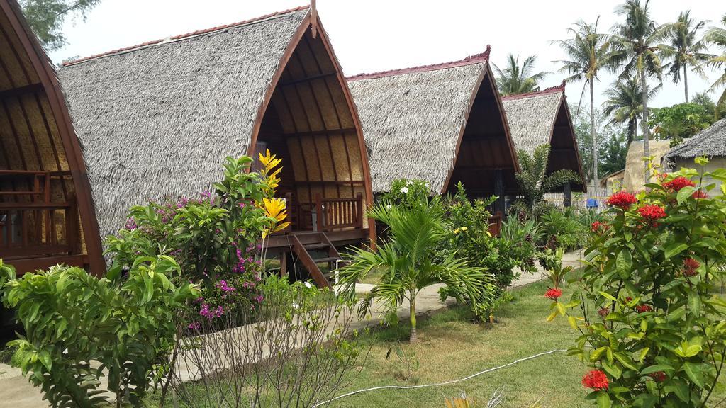 Rose Bungalow Hotel Pemenang ภายนอก รูปภาพ