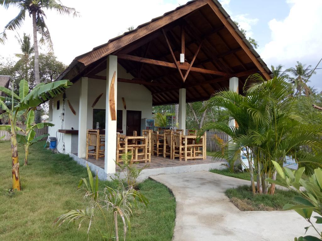 Rose Bungalow Hotel Pemenang ภายนอก รูปภาพ