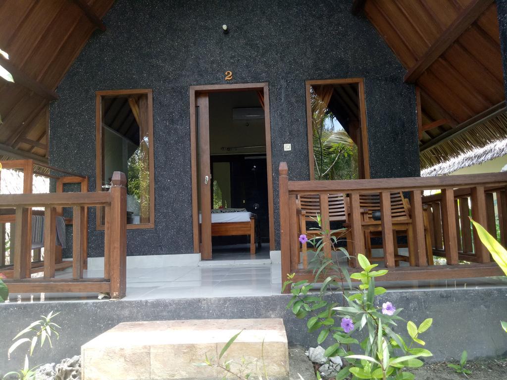 Rose Bungalow Hotel Pemenang ภายนอก รูปภาพ